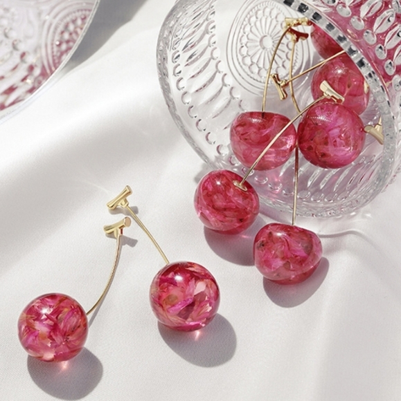 🐝 18K GP Cherry Baby Dangle Earrings - Picture 4 of 6